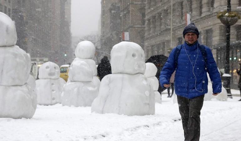 In der Stadt New York hatte es ziemlich heftig geschneit. (Foto: dpa)