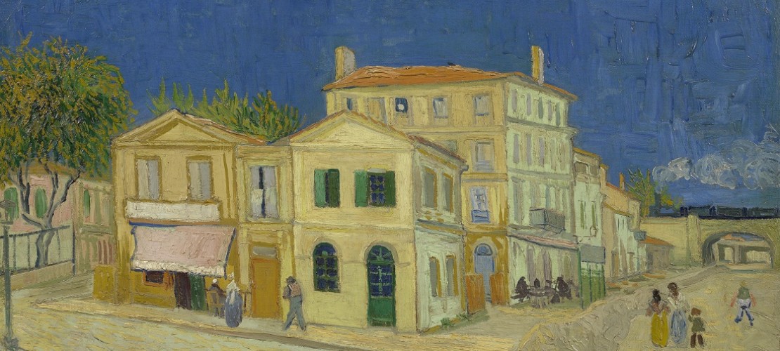 In dem Haus mit den grünen Fensterläden wohnte Vincent van Gogh in Südfrankreich. (Foto: dpa)