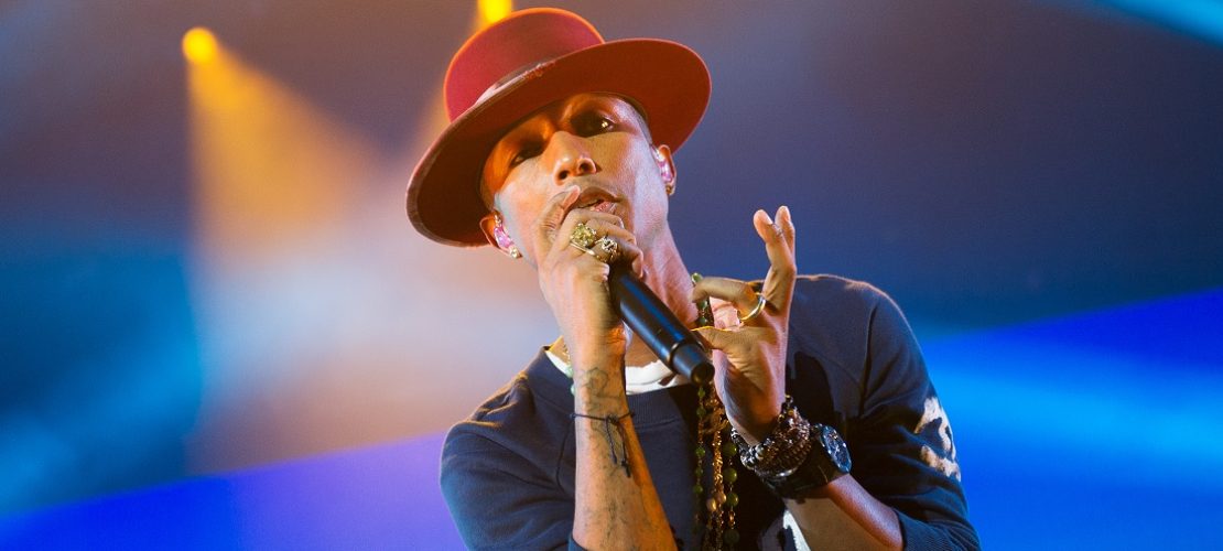 Pharrell Williams ist ein berühmter Musiker. Seine Songs gefallen Jamie besonders gut. (Foto: dpa)
