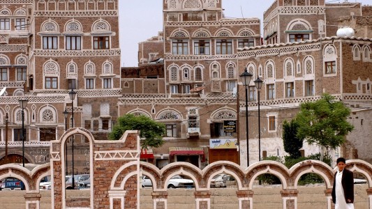Die Altstadt von Sanaa ist berühmt für ihre schönen Häuser. (Foto: dpa)
