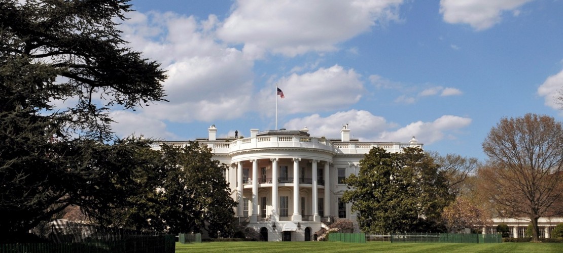 Washington ist die Hauptstadt der USA. Dort steht auch das Weiße Haus, in dem der Präsident der USA lebt und arbeitet. (Foto: dpa)
