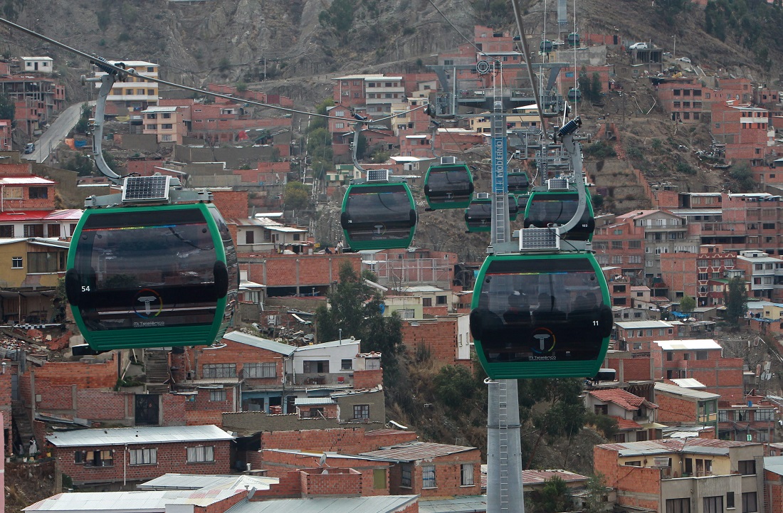 Die Stadt La Paz liegt hoch im Gebirge des Landes Bolivien. (Foto: dpa)