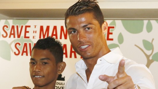 Martuni trifft den Superstar Cristiano Ronaldo. (Foto: dpa)