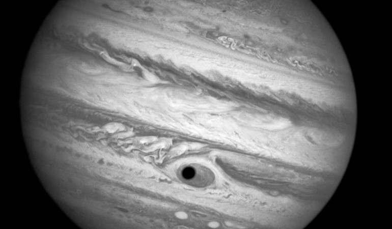 Die Oberfläche des Jupiter ist bisher wenig erforscht. (Fotos: dpa)