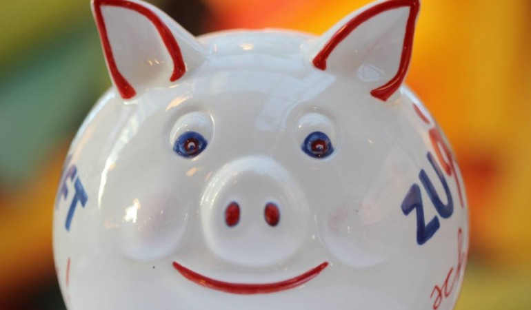 Vermögen ist zum Beispiel das, was man im Sparschwein hat. (Foto: dpa)