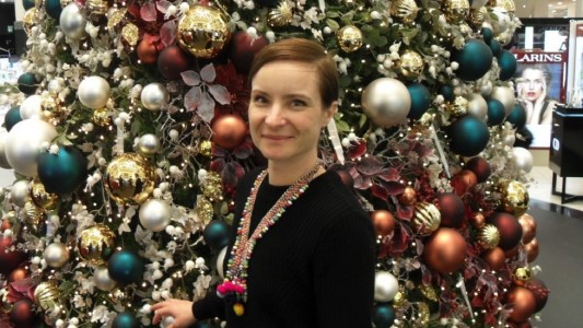 Nadja Haake-Kloss entwirft in ihrem Job die Dekoration für ganze Kaufhäuser. (Foto: dpa)