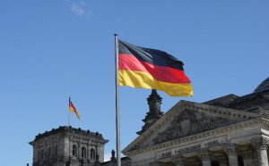 Die deutsche Flagge trägt nicht als einzige Flagge diese Farben. (Foto: dpa)