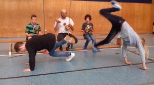 Beim Capoeira wird gekämpft und getanzt zugleich. (Foto: Jesse)