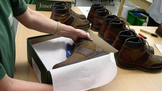 Wie werden Schuhe hergestellt?