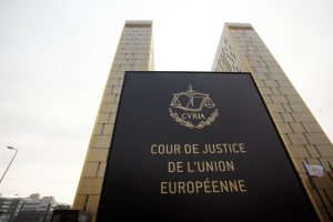 ARCHIV - Die beiden Türme des Europäischen Gerichtshofs (EuGH) in Luxemburg, aufgenommen am 26.01.2012. Foto: Thomas Frey/dpa (zu dpa «EuGH urteilt zu persönlichen Namensänderungen in Deutschland» vom 02.06.2016) +++(c) dpa - Bildfunk+++