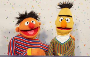 Auch mit Ernie und Bert hatte Jim Henson zu tun. (Foto: dpa)