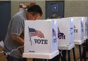 US-Bürger wählen ihren Präsidenten nicht direkt - dazwischen stehen noch die Wahlmänner. (Foto: dpa)