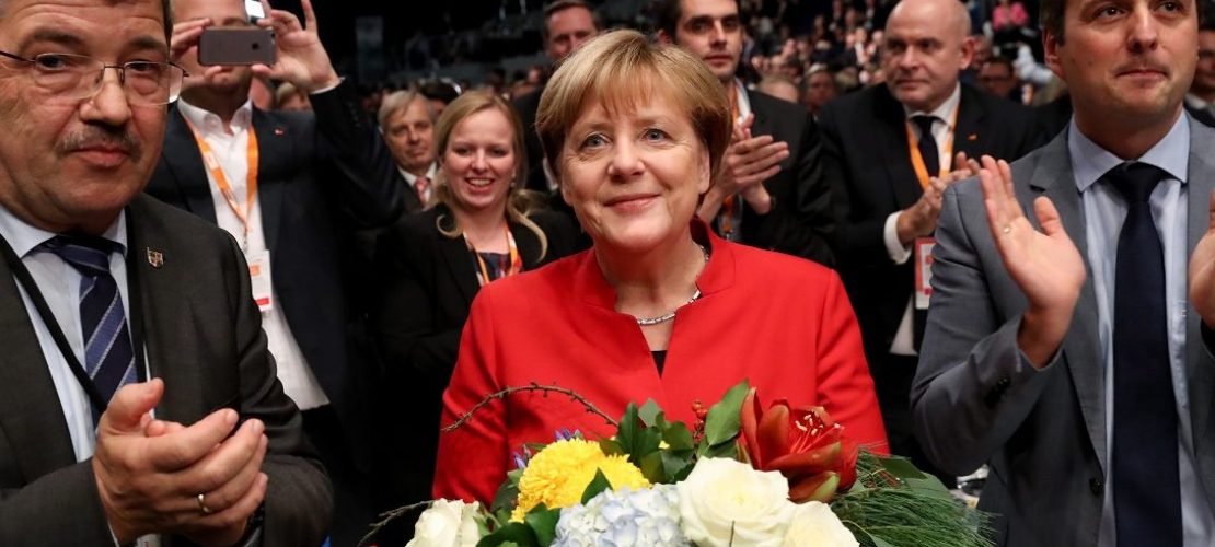 Merkel bleibt CDU-Chefin