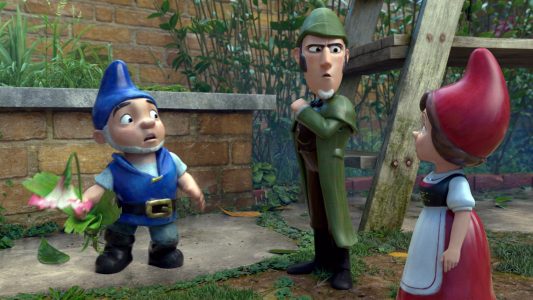 Sherlock Gnomes, Gnomeo und Juliet in einer Szene des Films 