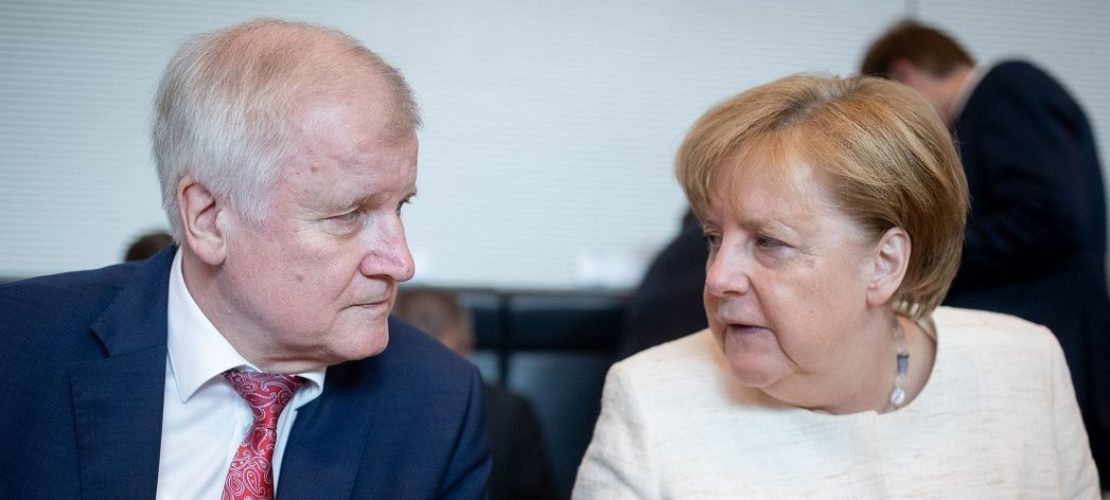 Der Streit zwischen Bundeskanzlerin Angela Merkel (CDU) und Horst Seehofer (CSU), Bundesminister für Inneres, Heimat und Bau hat einige Aufregung ausgelöst. (Foto: dpa)