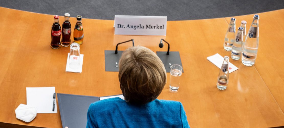 Drei wollen Angela Merkels Job