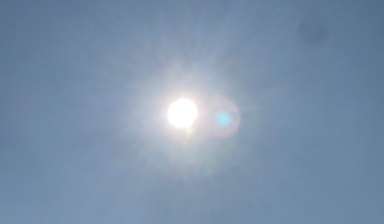 Vom UV in den Sonnenstrahlen und seiner Gefahr